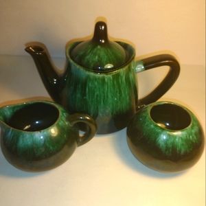 Blue Mountain Pottery Tea set